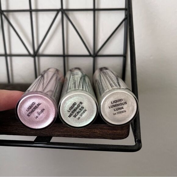 Revolution Liquid Highlighter Set of 3 Luminous Luna Ethereal Mermaid’s Scales - Picture 3 of 3